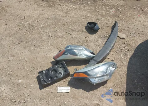 2016 Toyota Corolla Le z USA, uszkodzony, nr VIN 5YFBURHE3GP434933